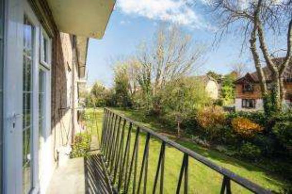 2&nbsp;Bedroom&nbsp;Detached